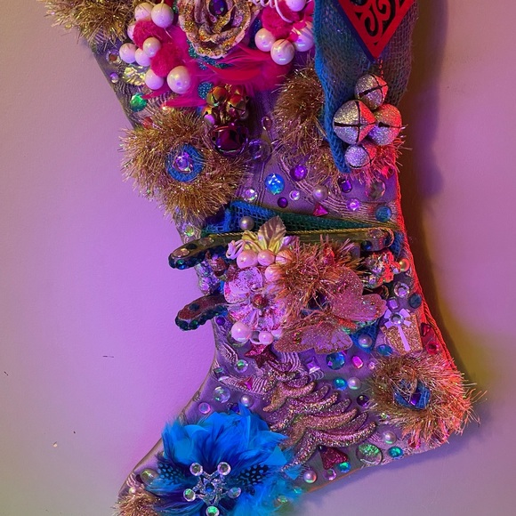 KEEPSAKE (Handcrafted) Luxury One-Of-A-Kind Christmas Stocking (Wunderland) - Picture 4 of 5